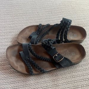 White Mountain Black Braided Sandals